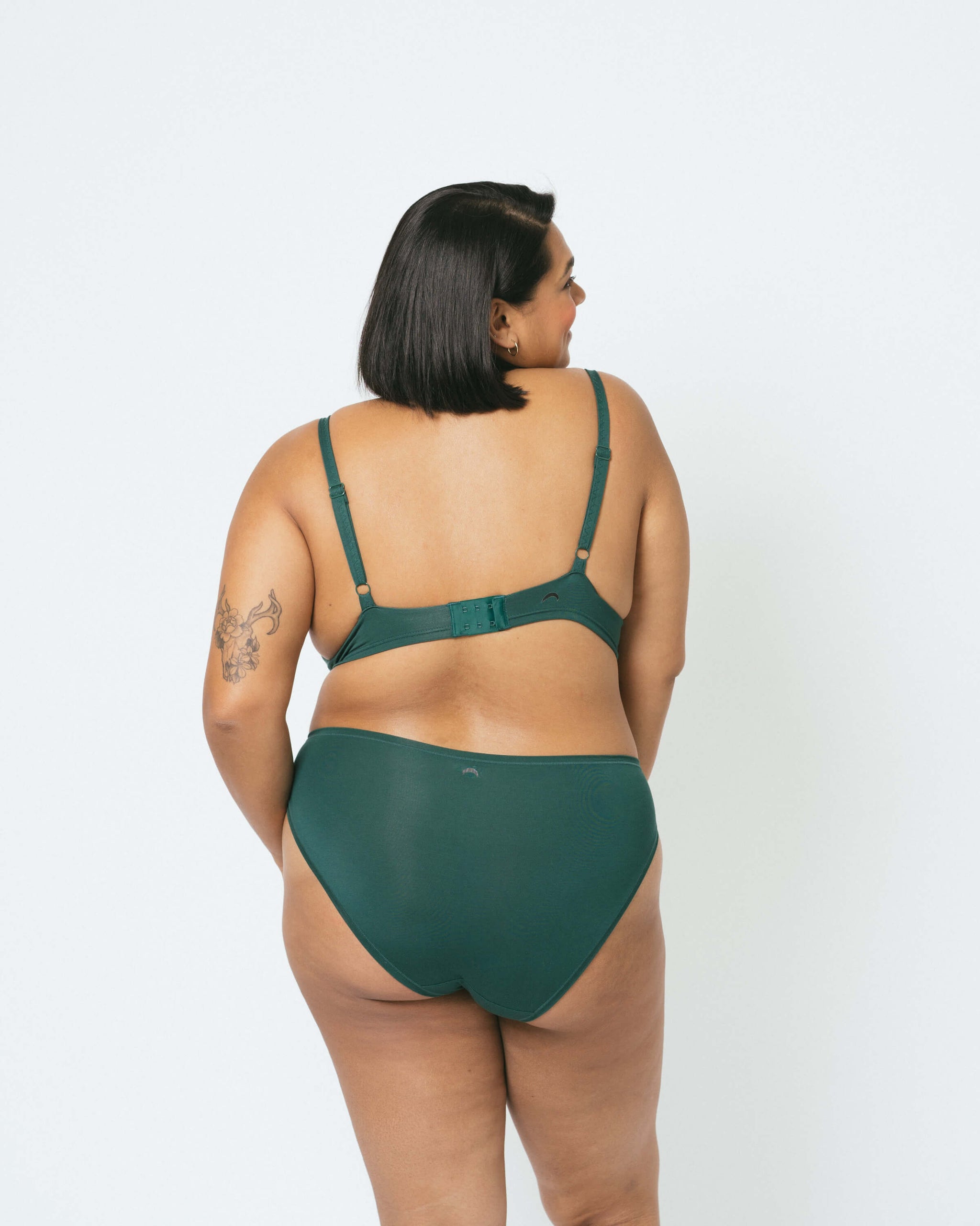 Green | Model is wearing XL