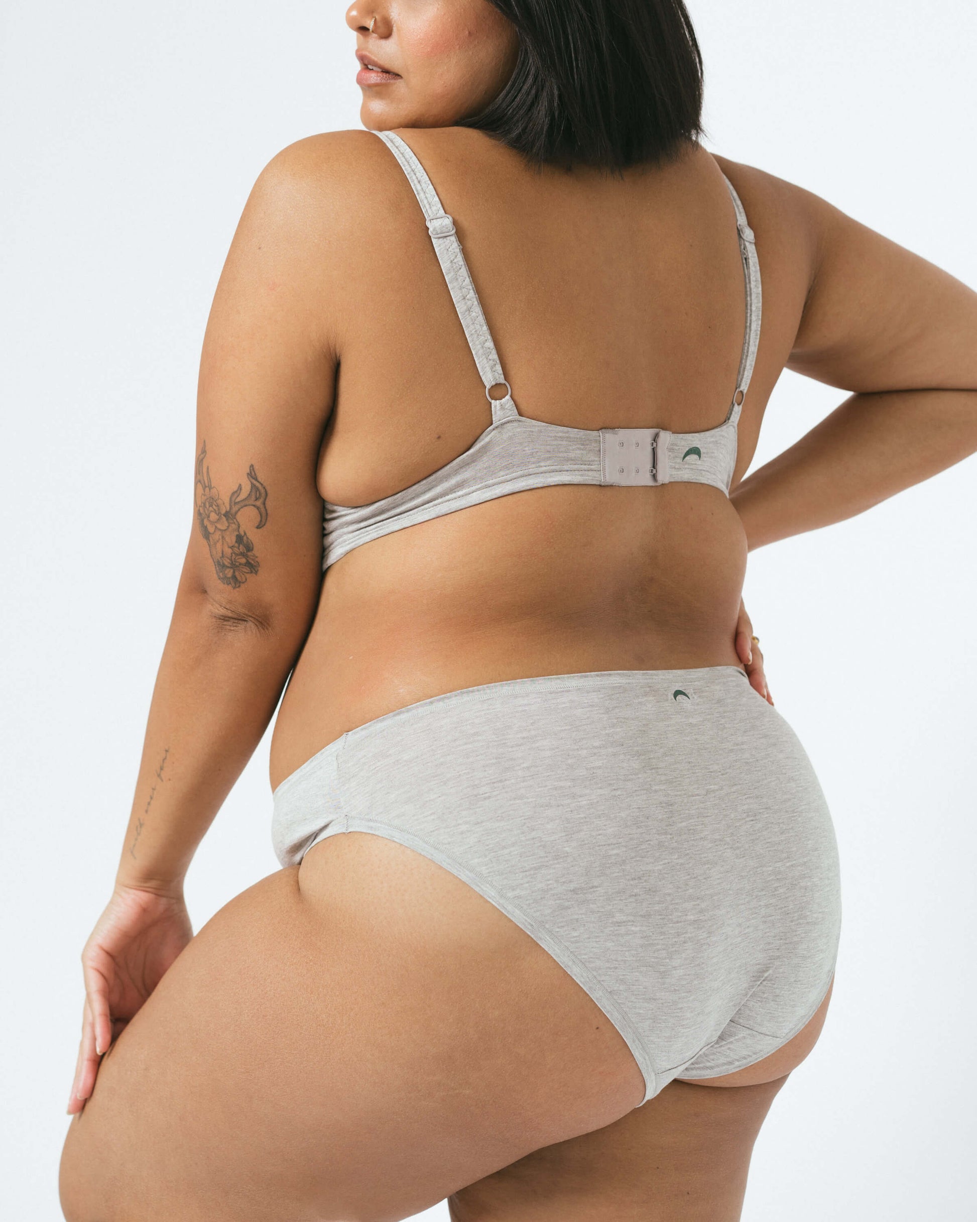 Grey | Model is wearing size XL with High Rise Bikini