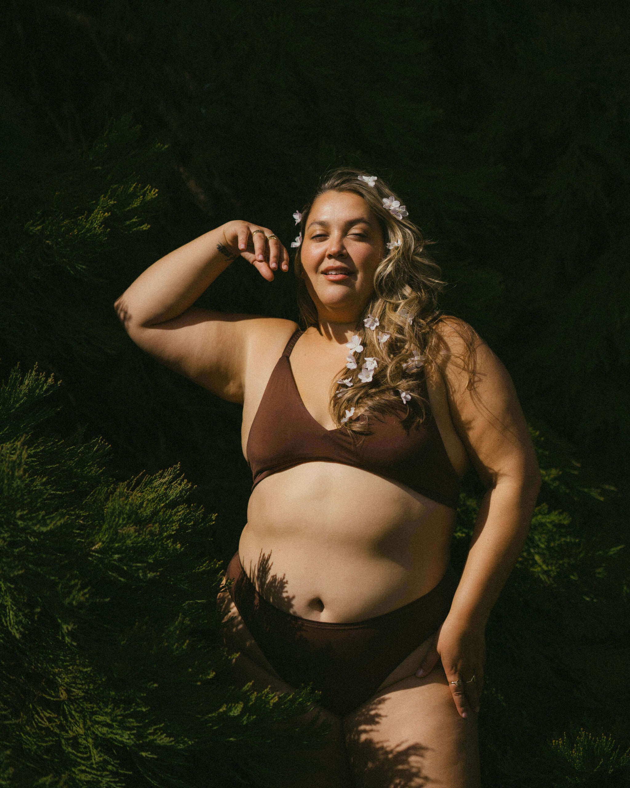 Brown | Model is wearing size 2XL