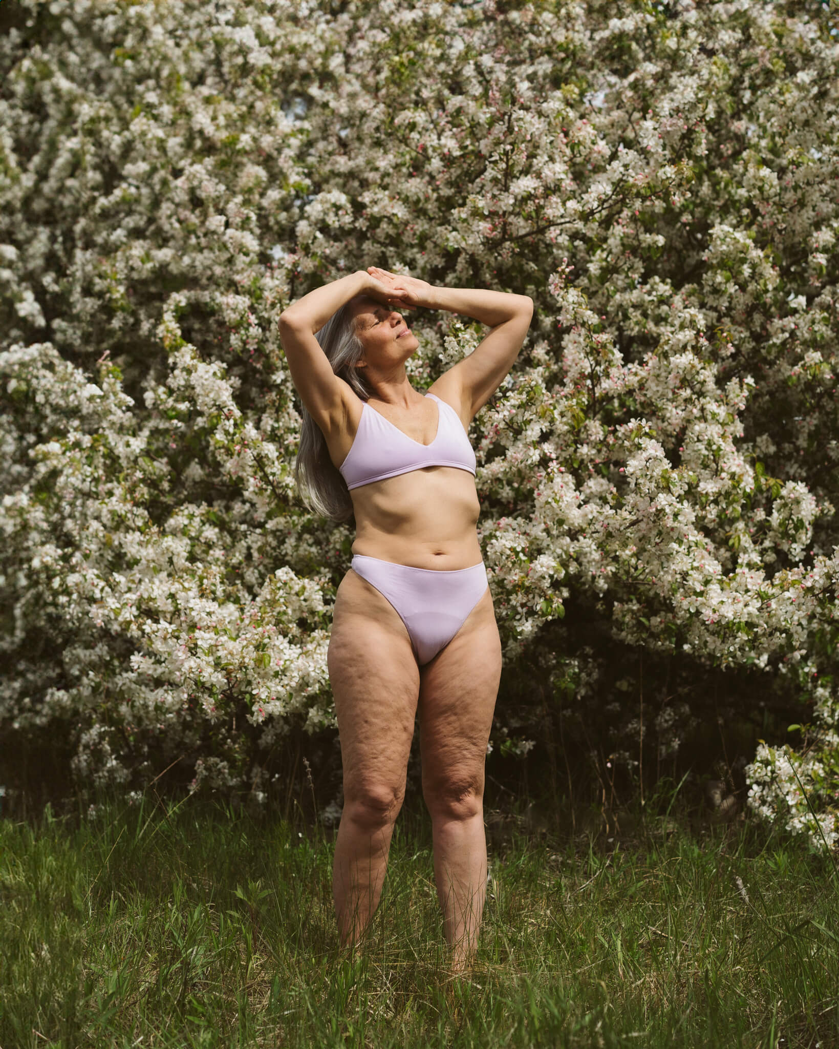 Lilac | Model is wearing size L