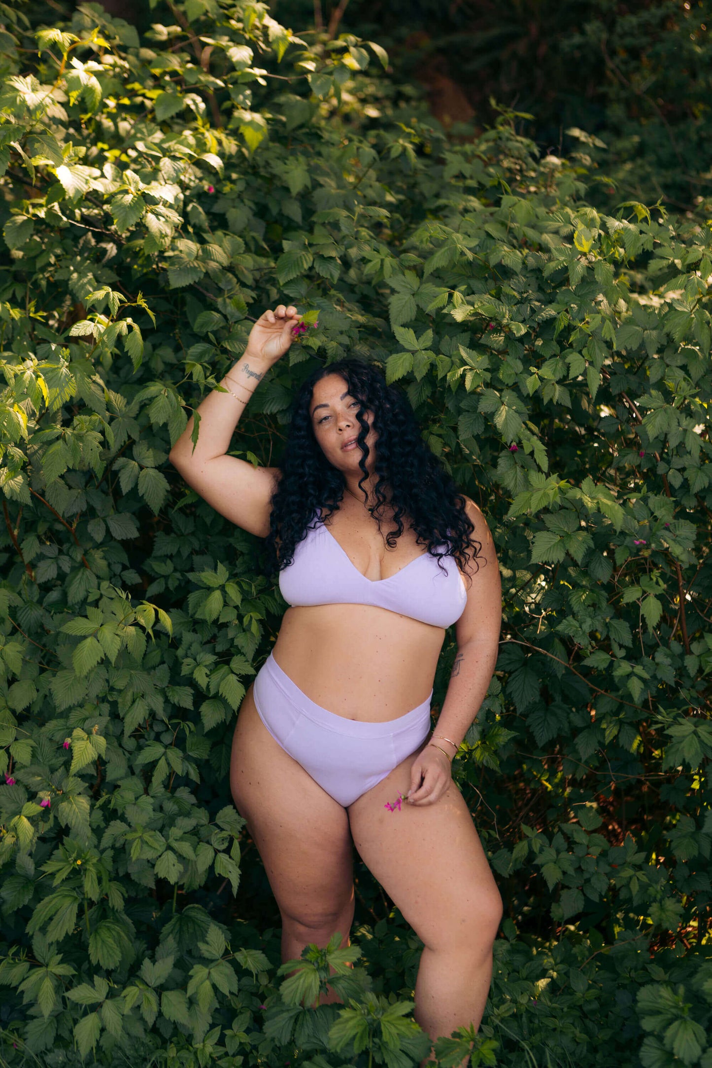 Lilac | Model is wearing size XL (bottom) and 2XL (top)