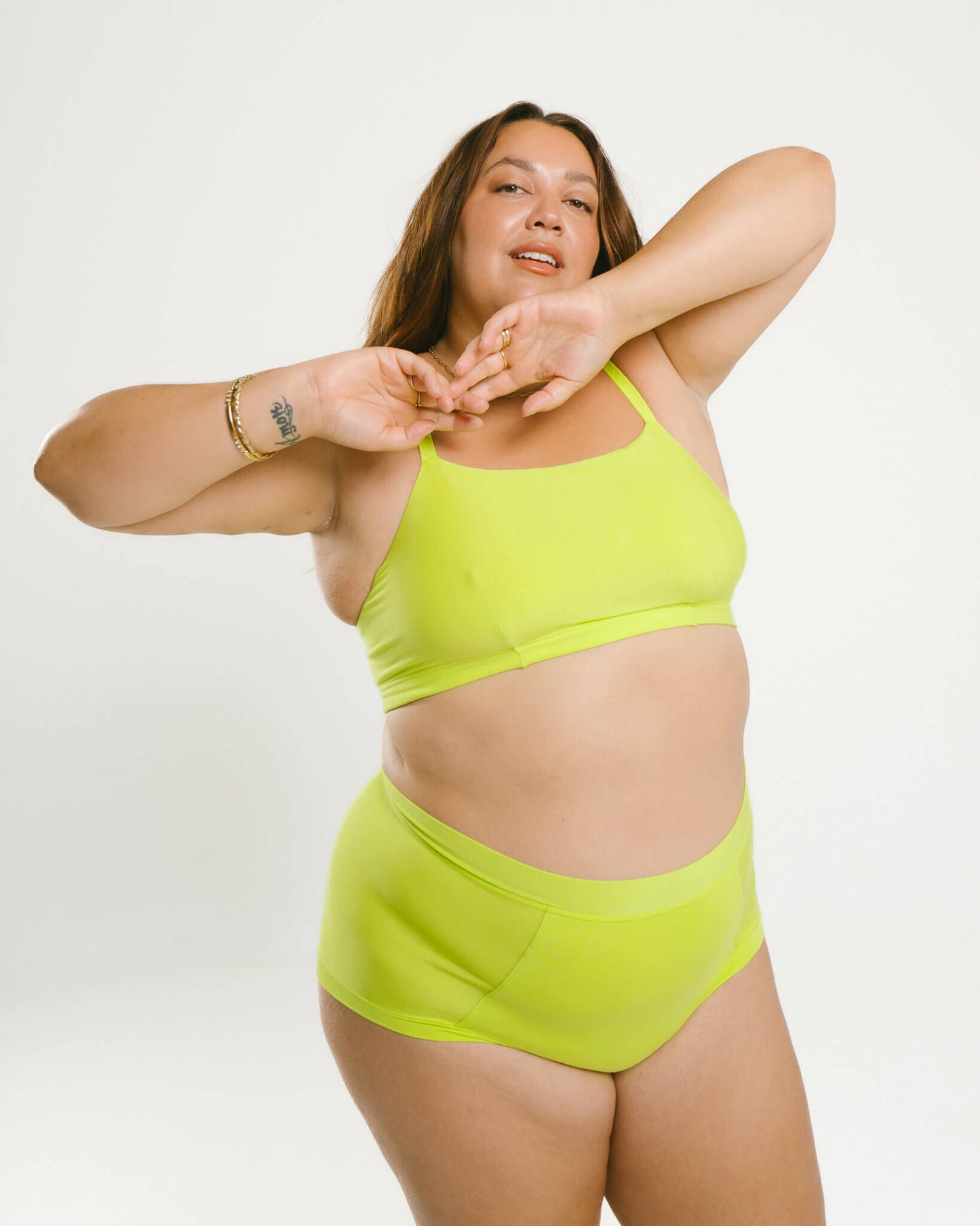 Lime Punch | Model is wearing size 2XL