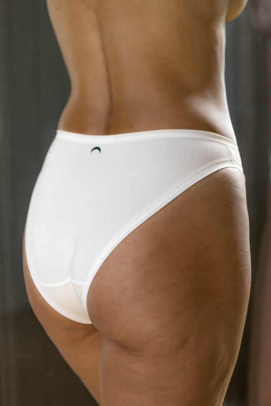 Undyed | Model is wearing size XS
