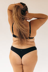 Seamless Low-Mid Rise Thong