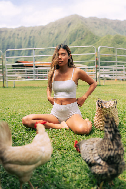 Sheep / Grey | Model is wearing size S