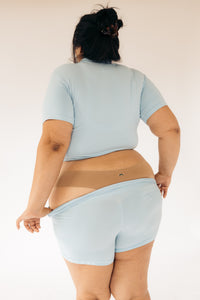 Seamless Low-Mid Rise Thong