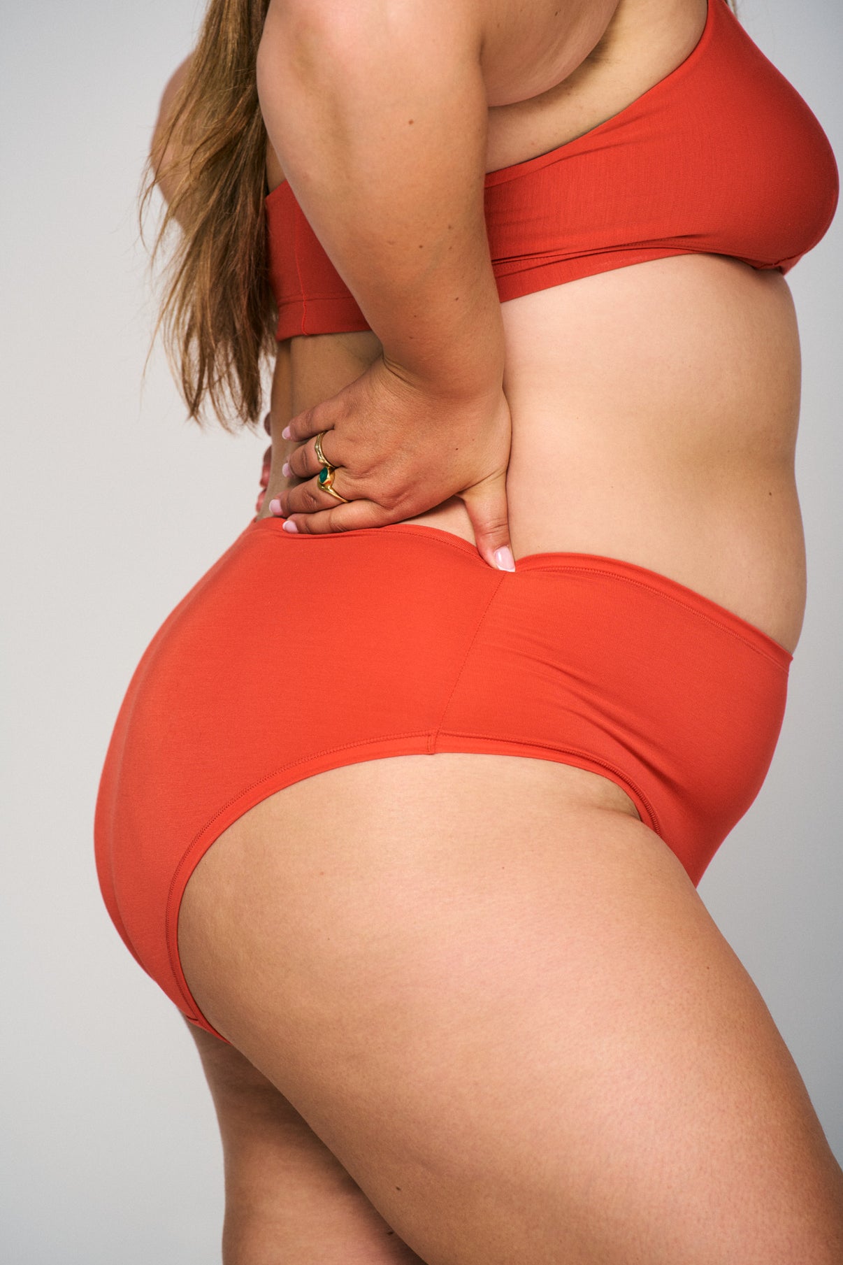 Italian Spritz | Model is wearing size 2XL