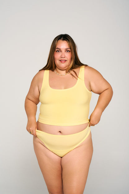 Limoncello | Model is wearing size 2XL