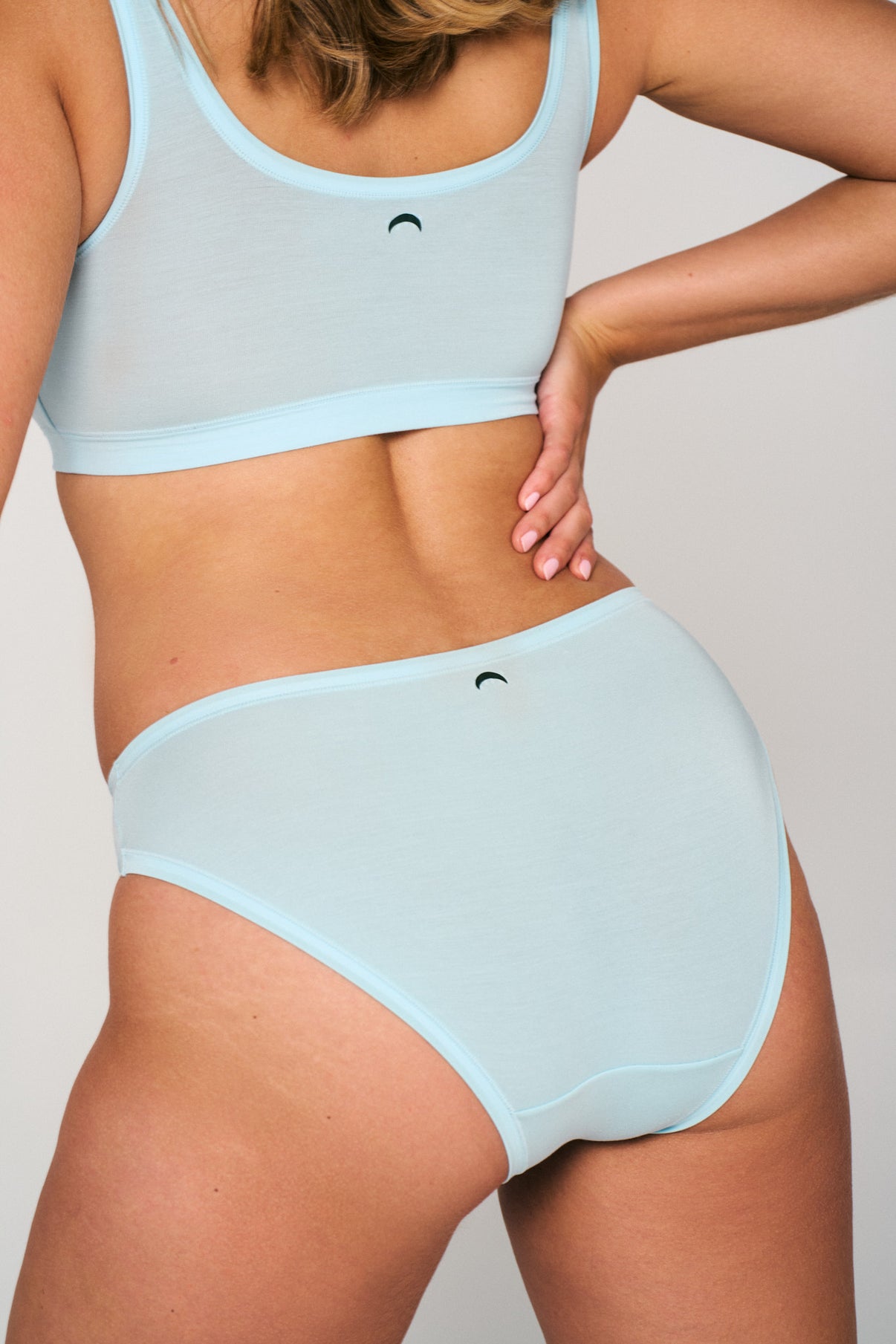 Plunge | Model is wearing size M