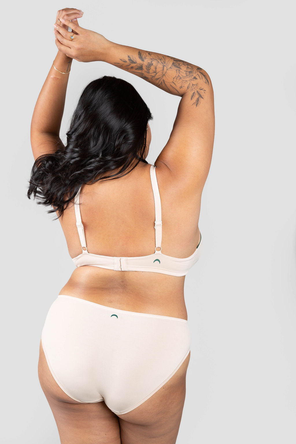 Beige | Model is wearing size 2XL