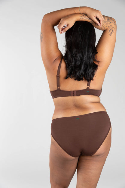 Brown | Model is wearing size 2XL