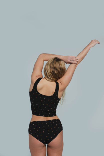 Midnight Rose | Model is wearing size M