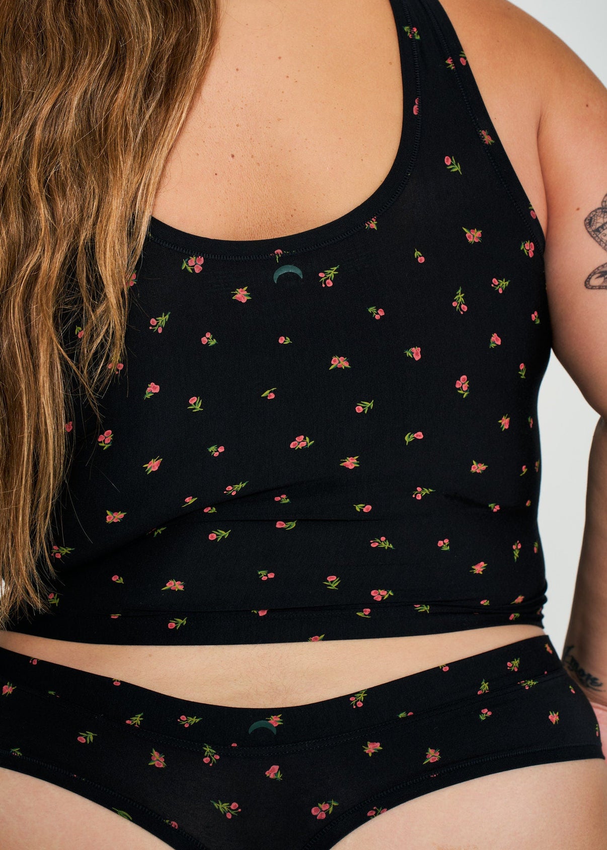 Midnight Rose | Model is wearing size 2XL top & 2XL undie