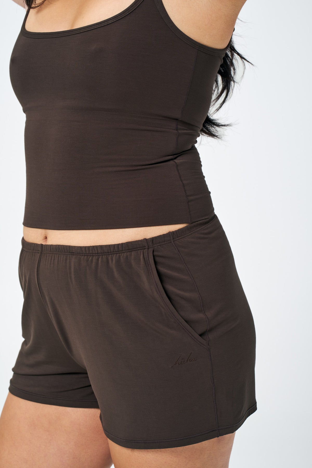 Java | Model is size M top, L bottom and 5'10"