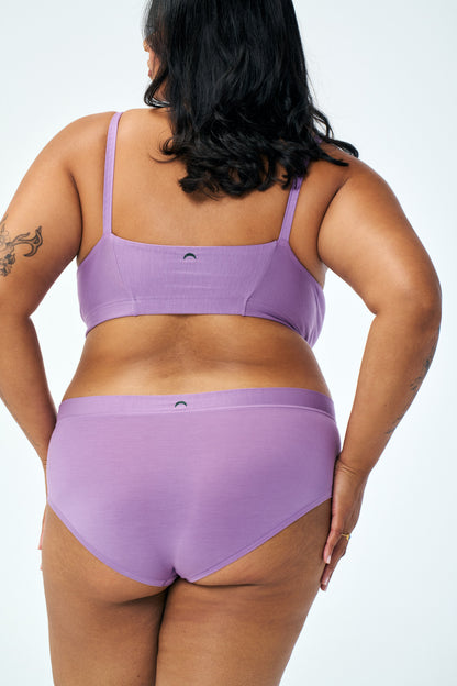 Aster | Model wears size 2XL