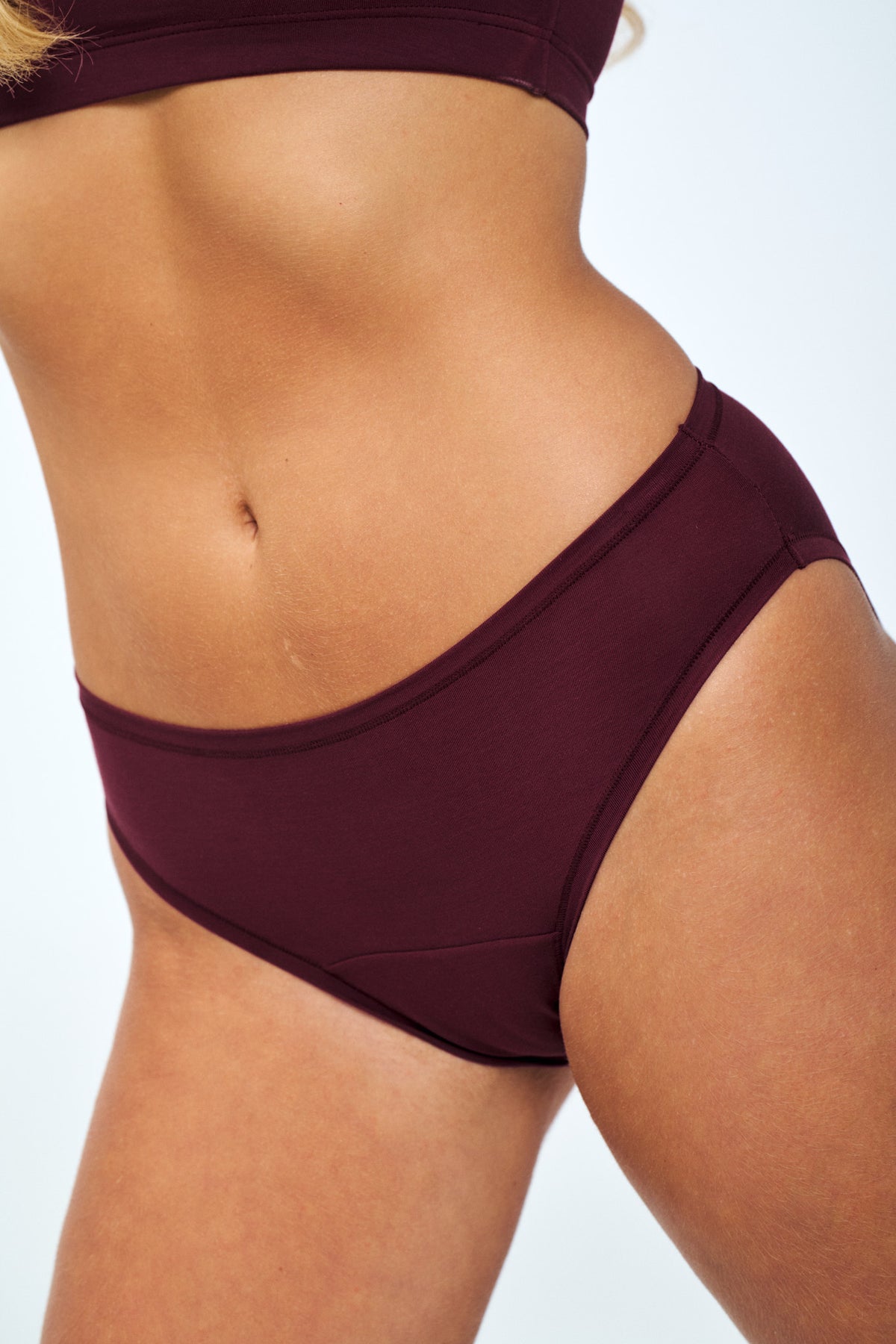 Merlot | Model wears size M