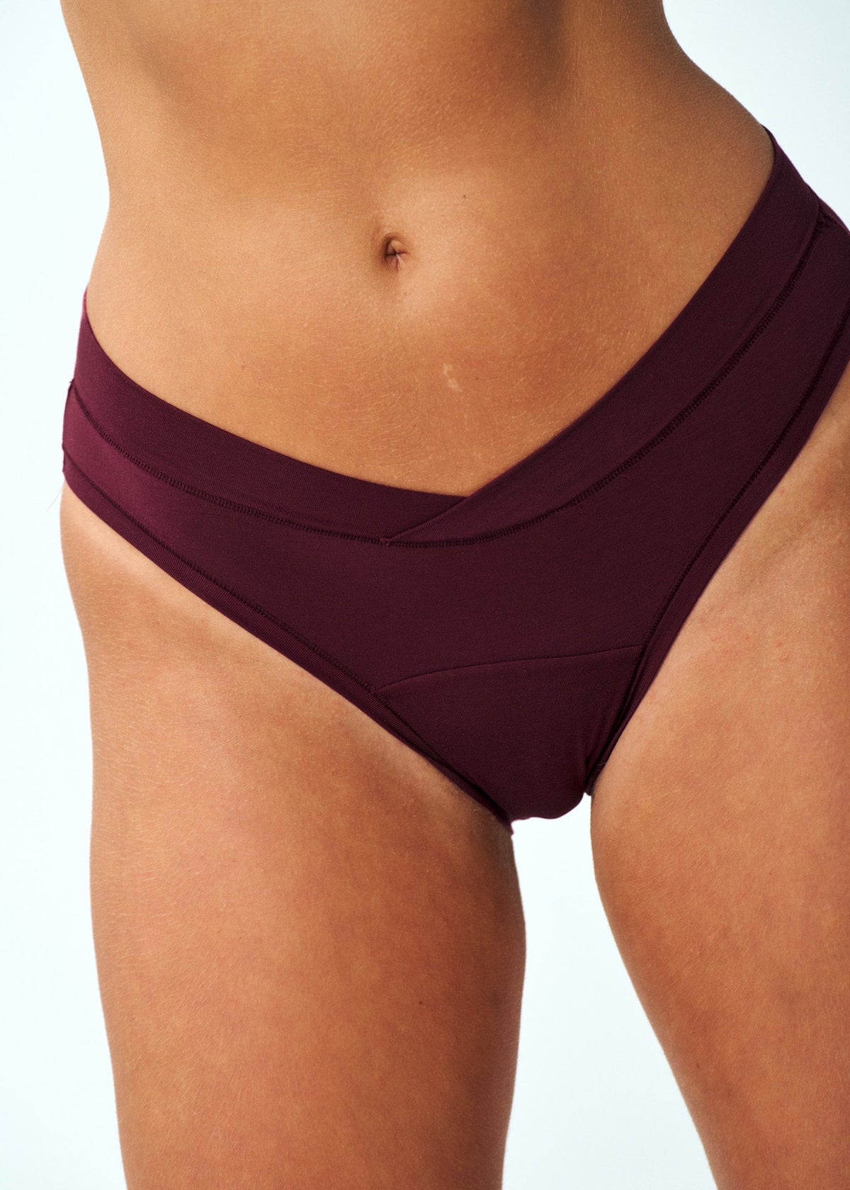 Merlot | Model wears size M