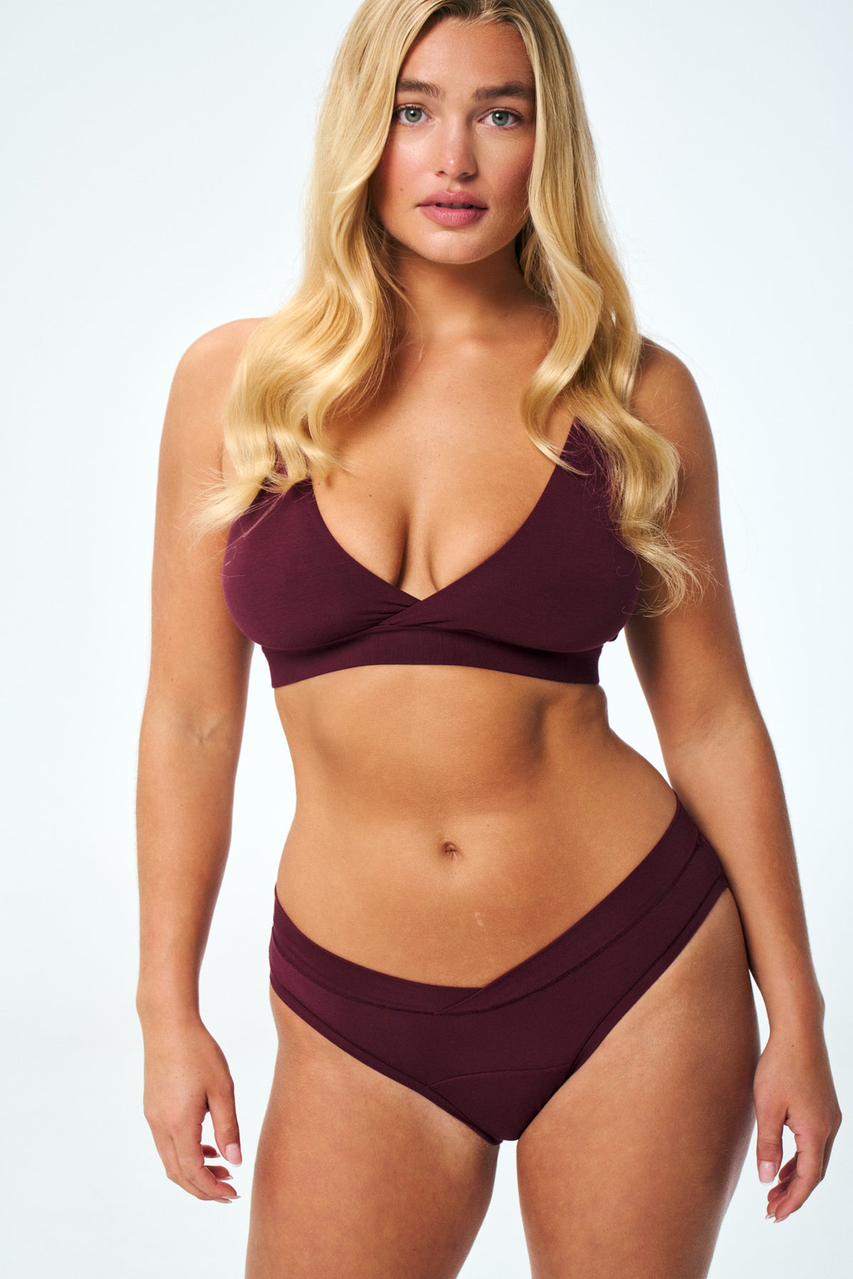 Merlot | Model wears size M