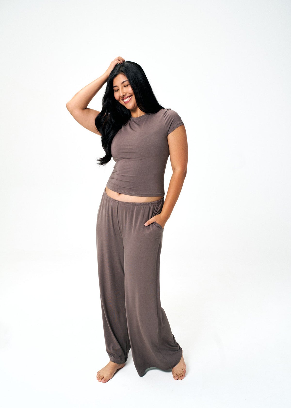 Iron | Model is size M top, L bottom and 5'10"