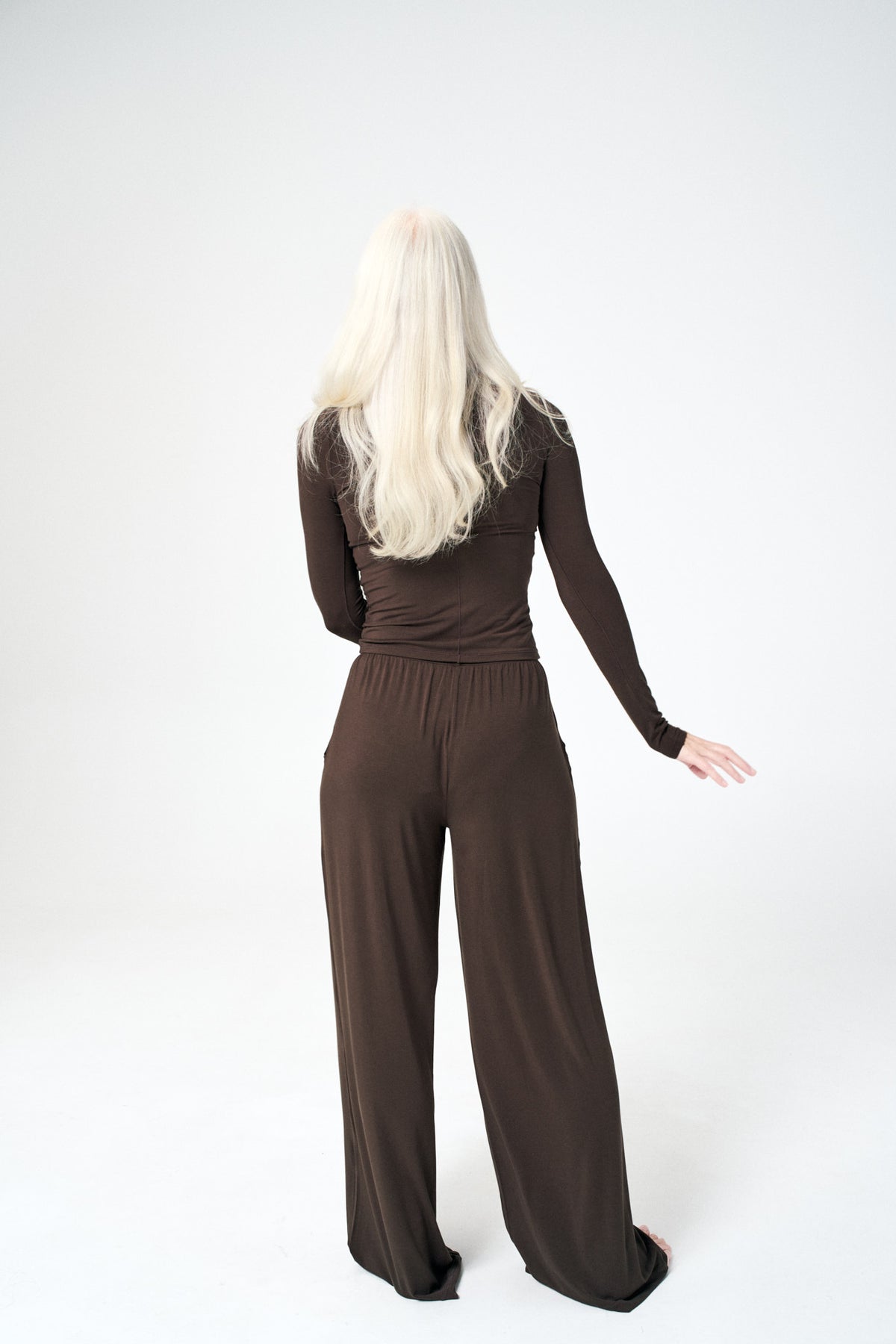 Java | Model is size XS and 5’8”.