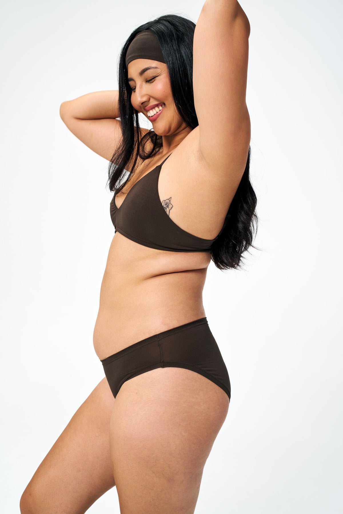 Java | Model is wearing size M bra & L undie