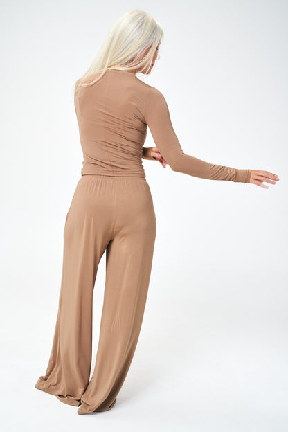 Tan | Model is size XS and 5’8”.