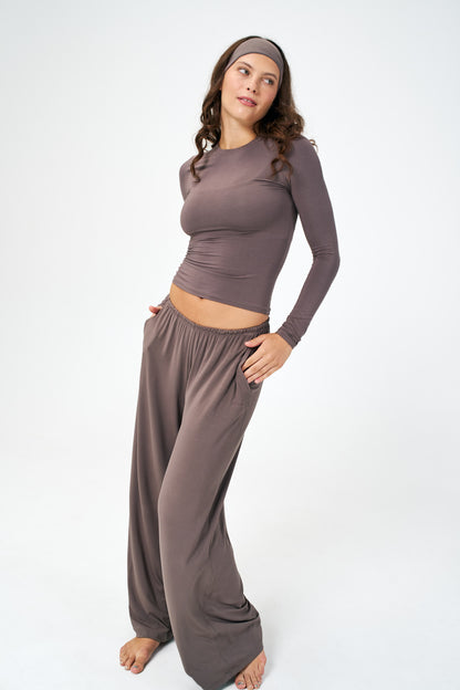 Iron | Model is size S top, XS bottom and 5'9"