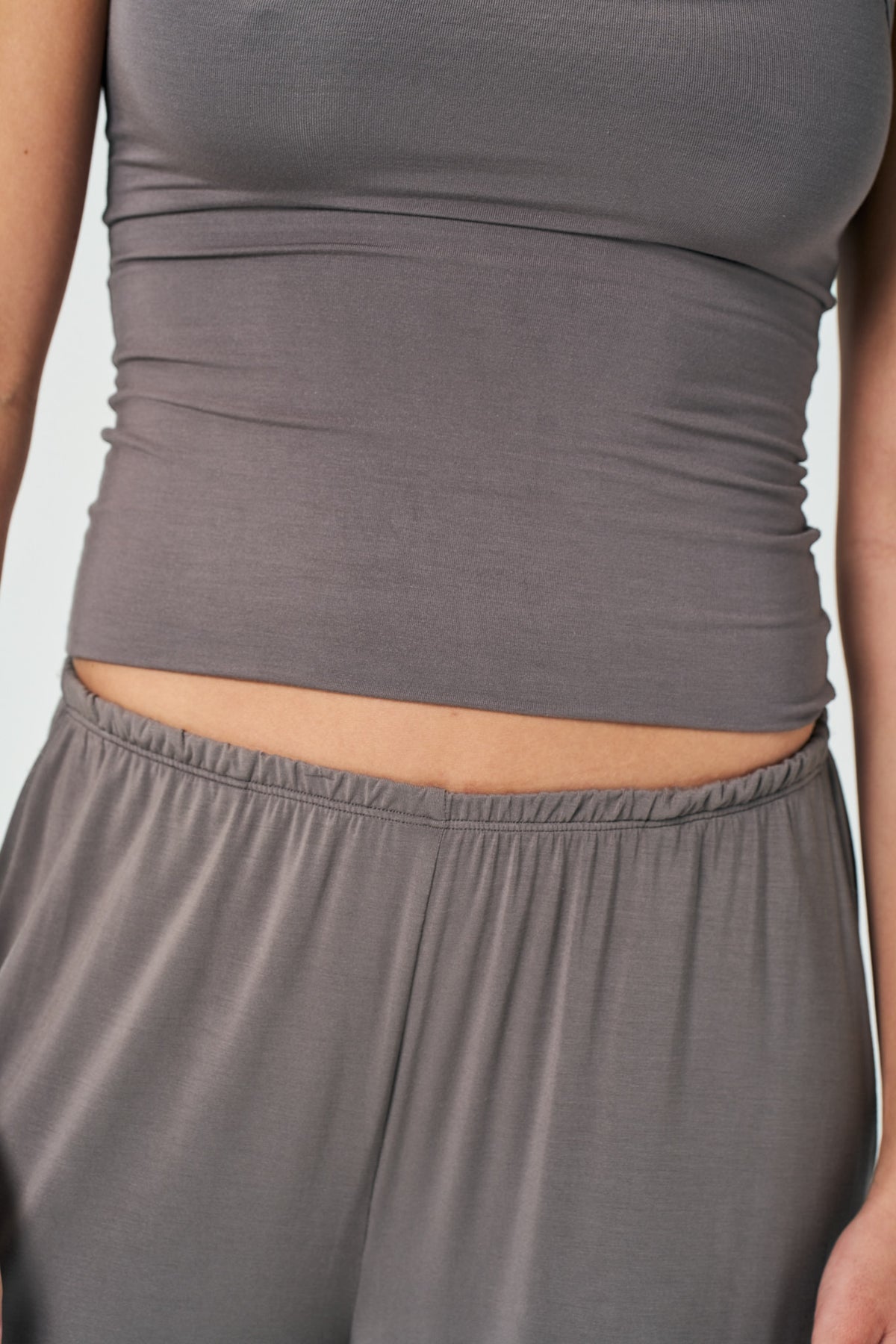 Iron | Model is size S top, XS bottom and 5’9”.