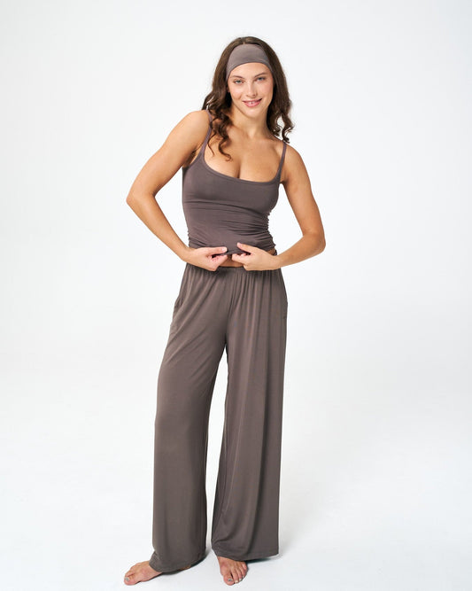 Iron | Model is size S top, XS bottom and 5'9"