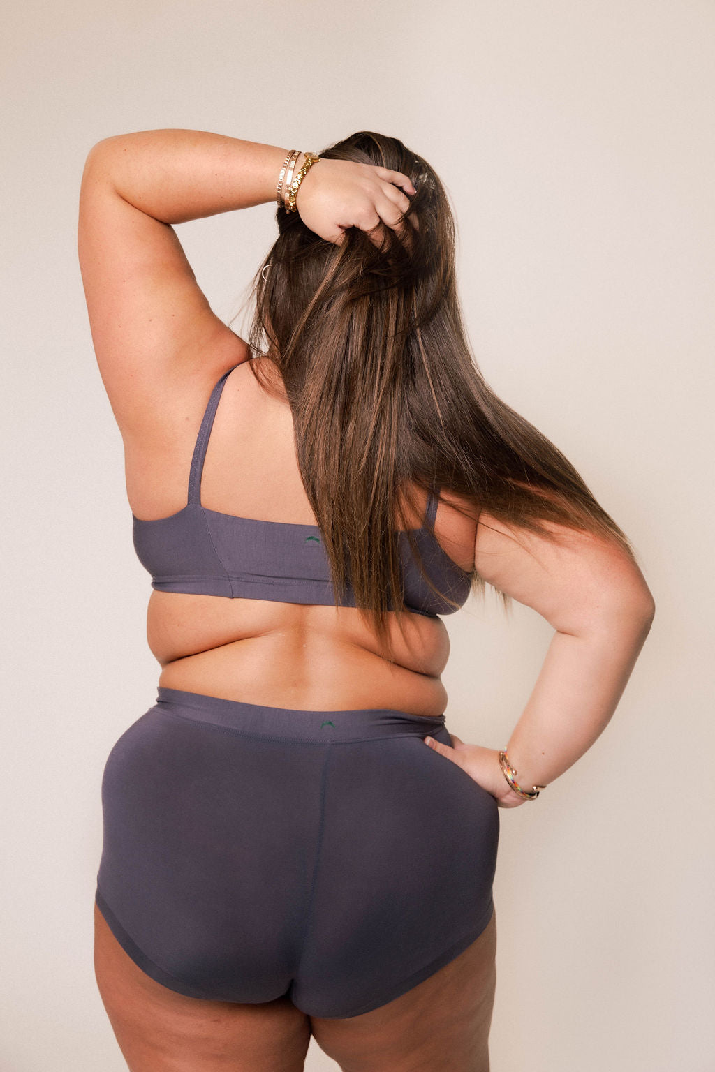 Charcoal | Model is wearing size 2XL