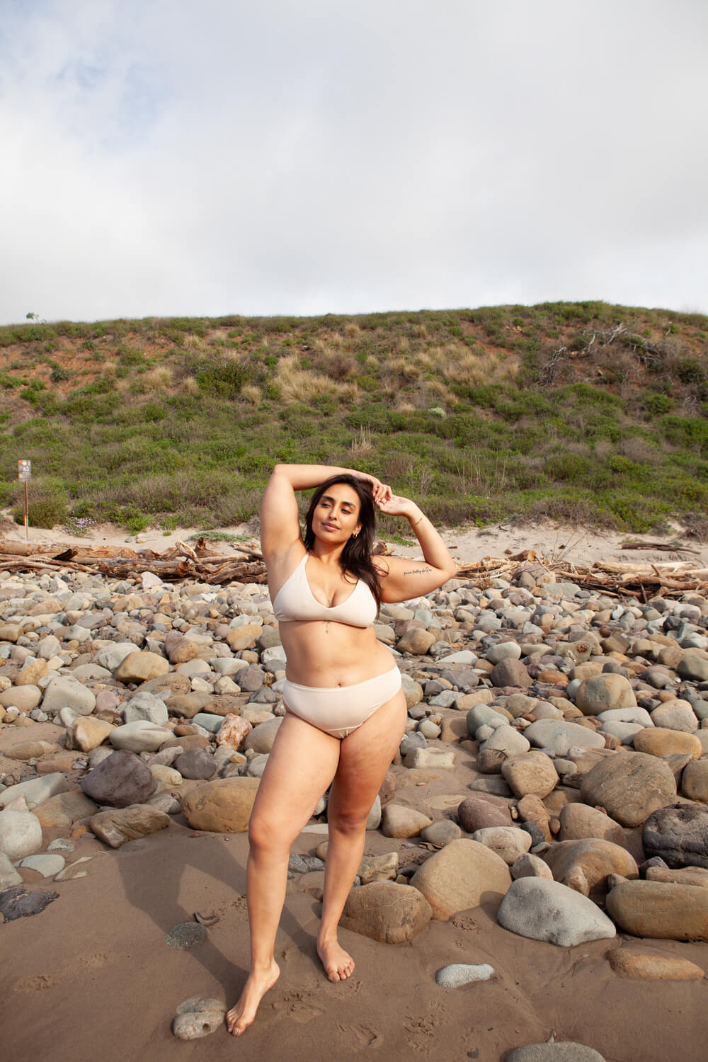 Model is wearing size XL