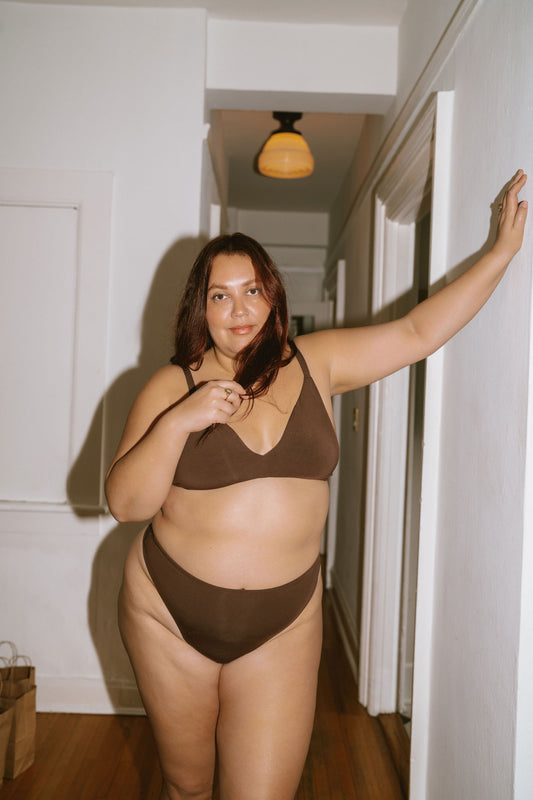 Brown | Model is wearing size 2XL