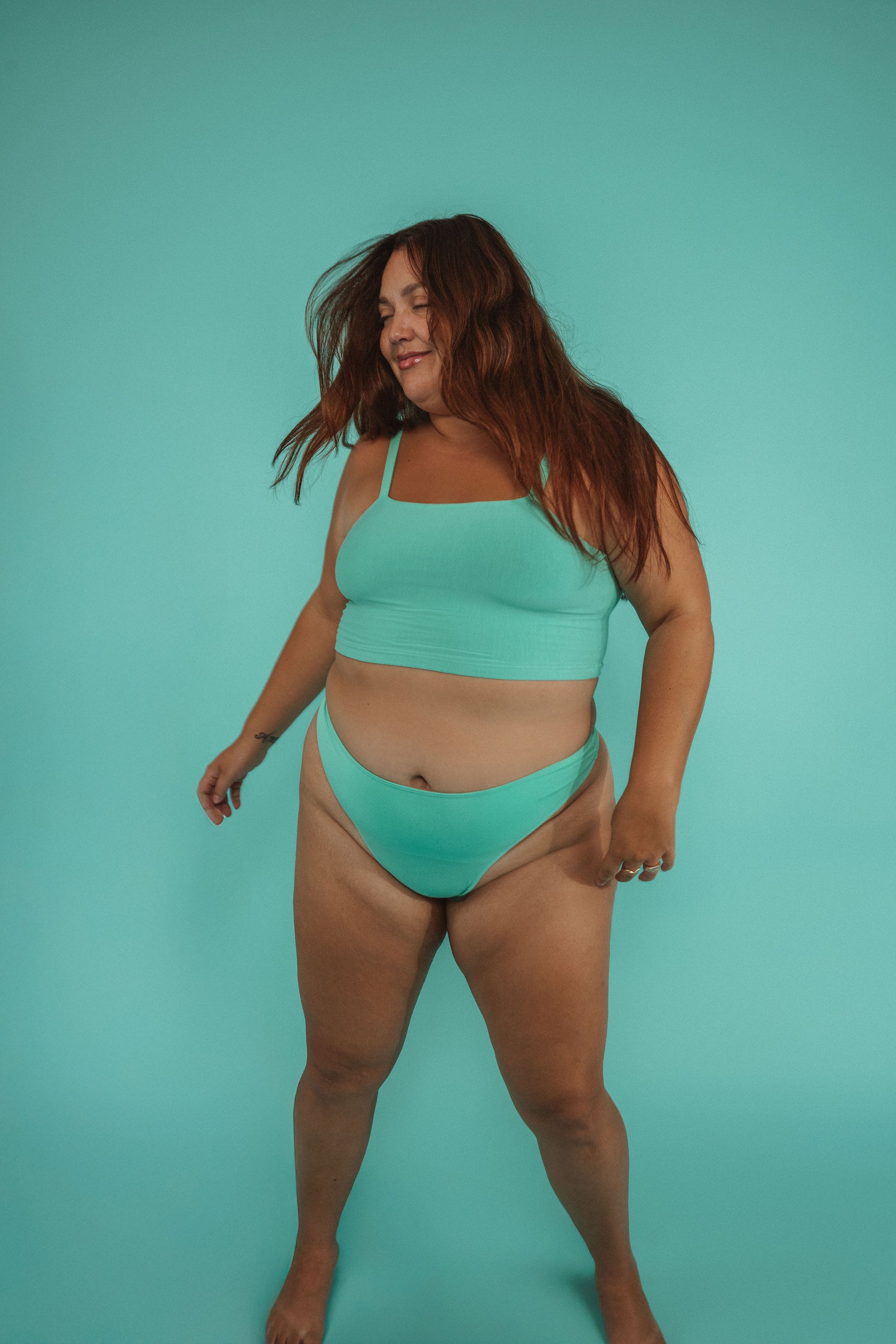 Blue Crush | Model wearing size 2XL