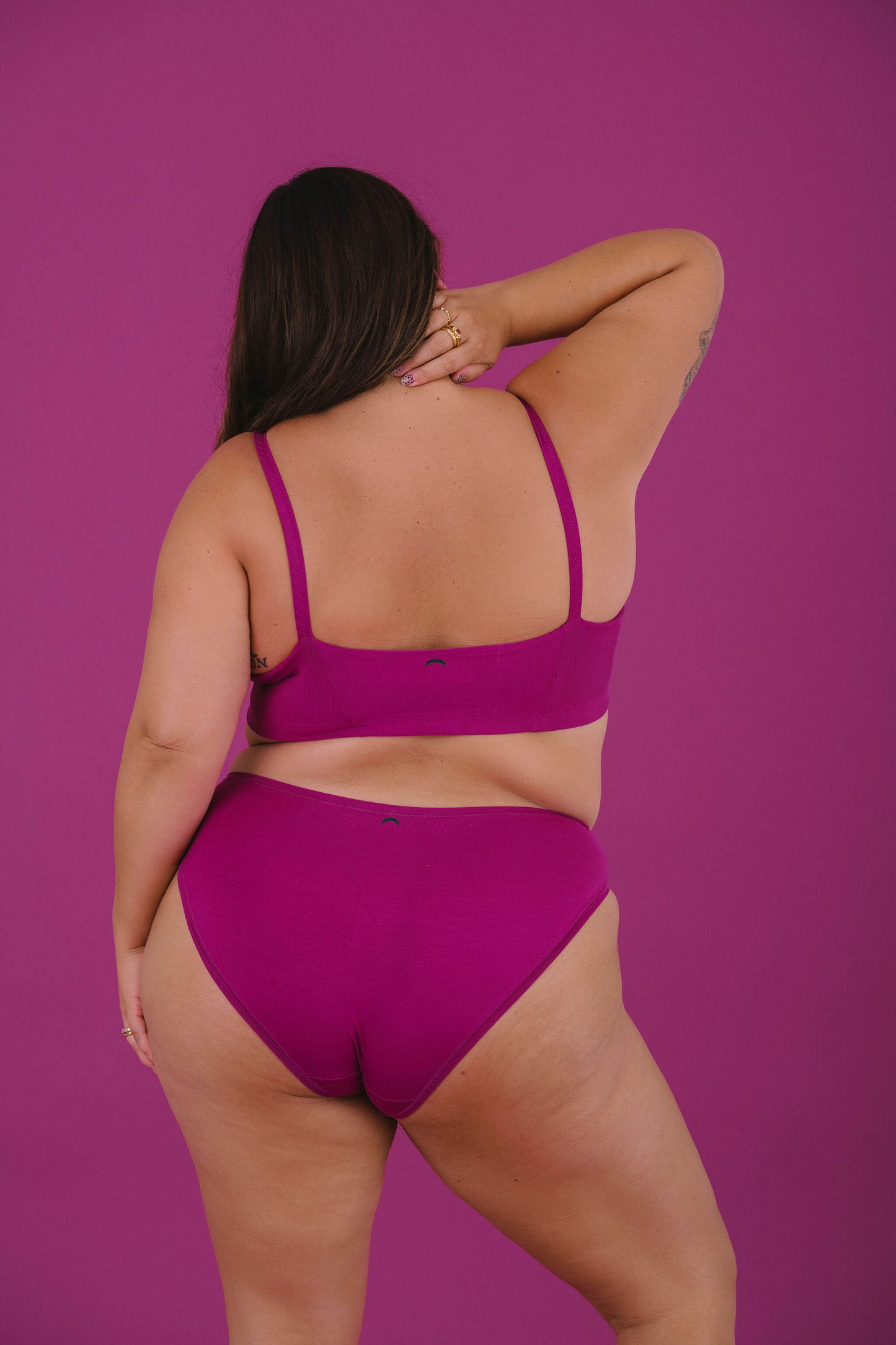Berry | Model is wearing size 2XL