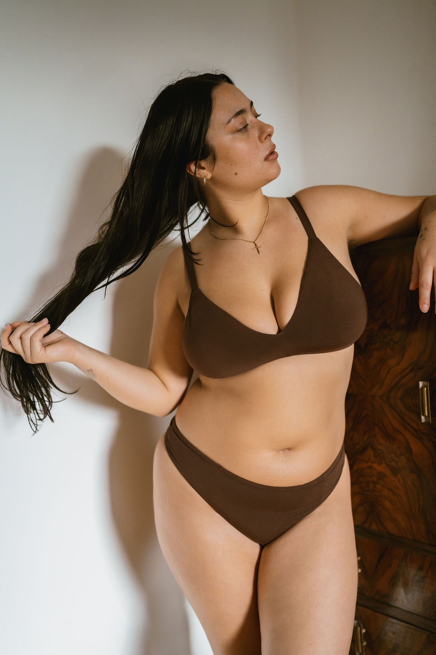 Brown | Model is wearing size L