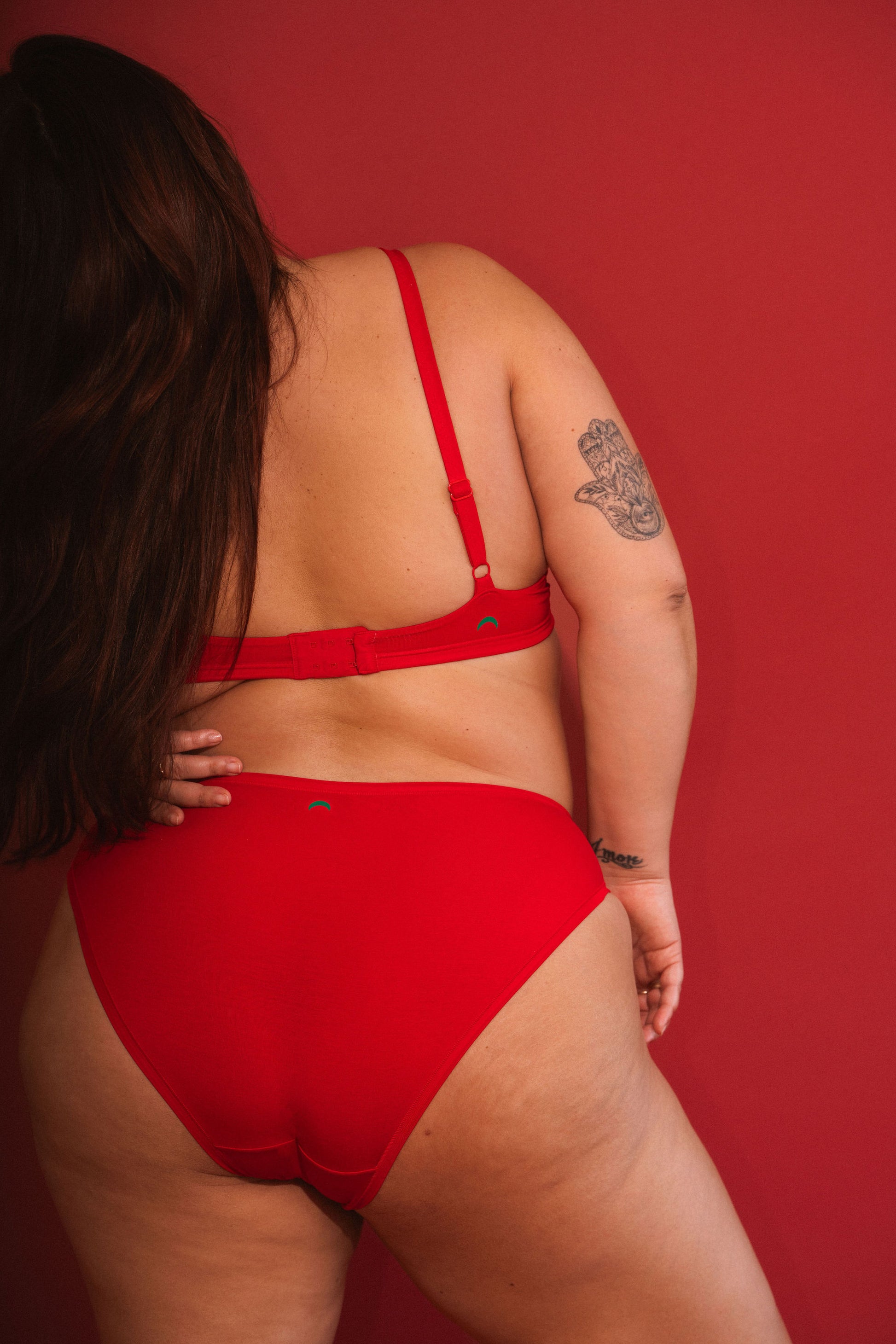 Red | Model is wearing size XL