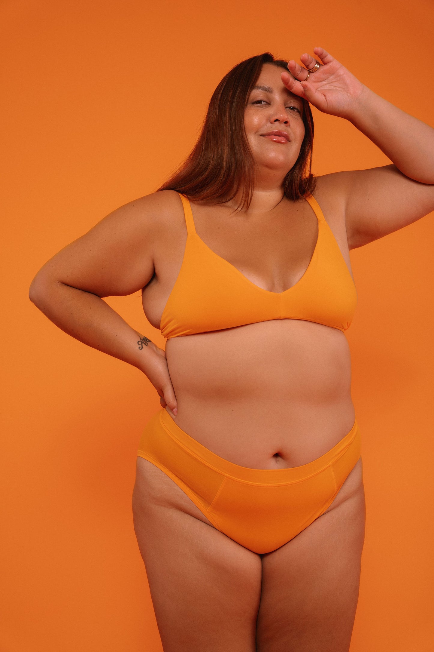 Creamsicle | Model wearing size 2XL