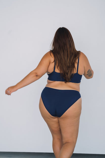 Navy | Model is wearing size 2XL