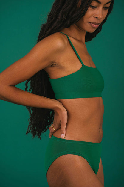 Pine | Model is wearing size XS