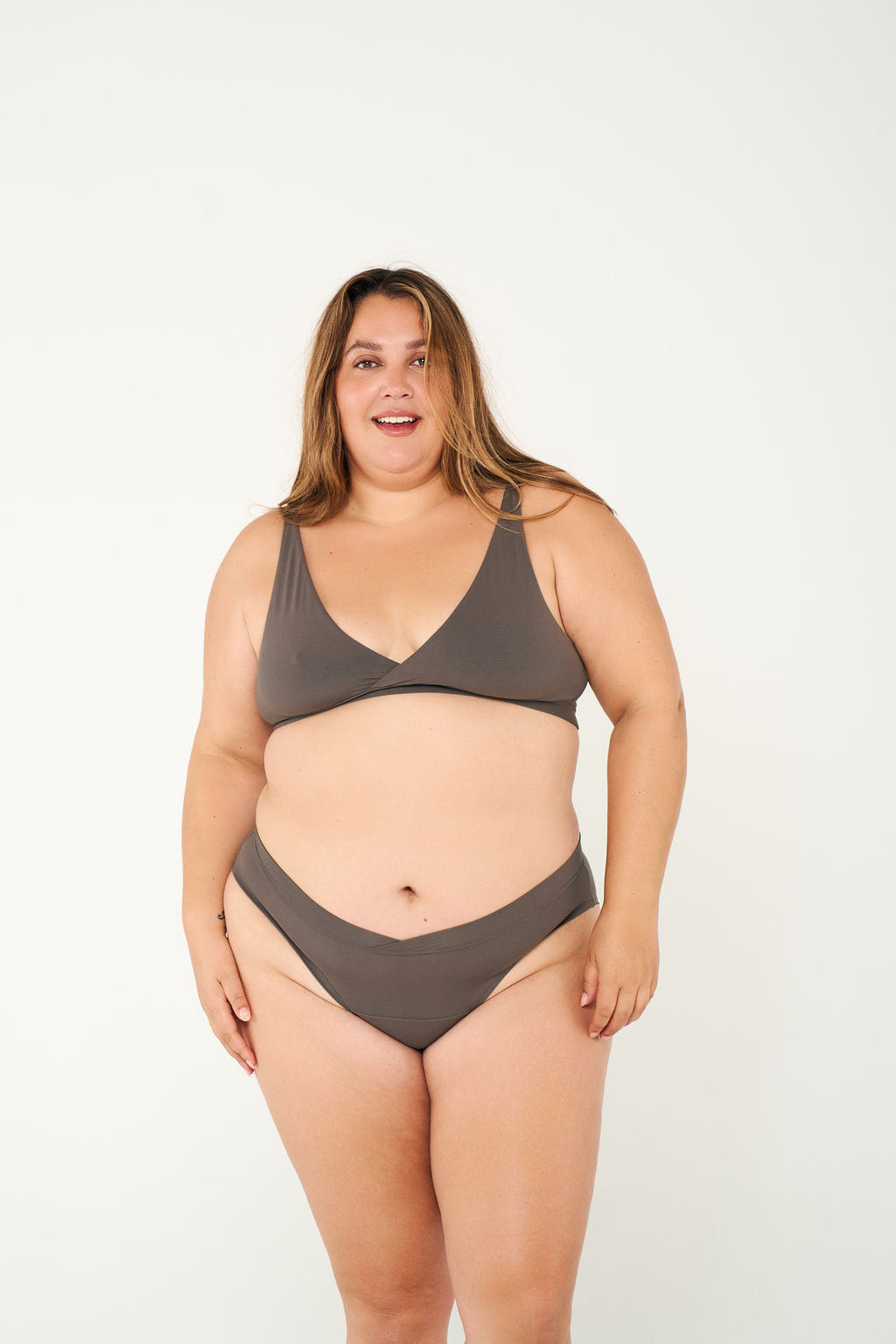 Tourmaline | Model is wearing size 2XL
