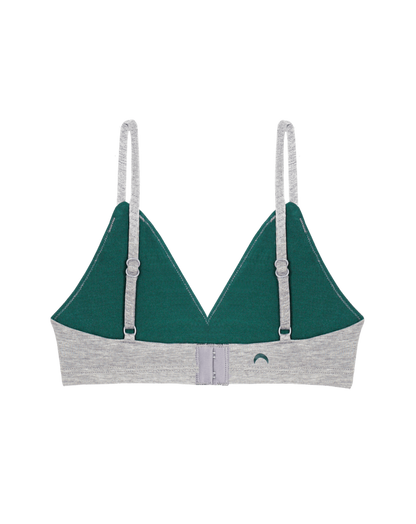 butwhatshouldiwear wears the Cotton Triangle Bralette and Cotton