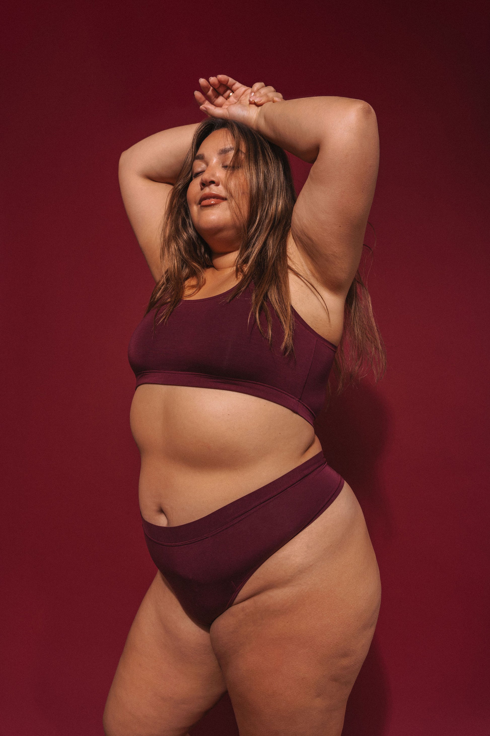 Maroon | Model is wearing size 2XL