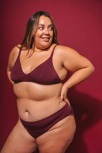 Maroon | Model is wearing size 2XL