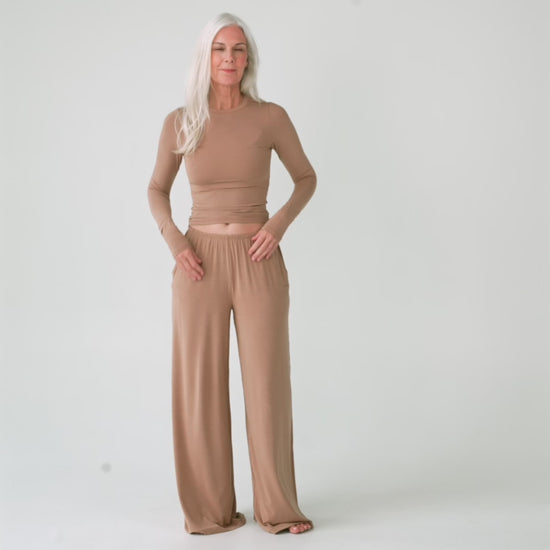 Tan | Model is XS and 5’8”