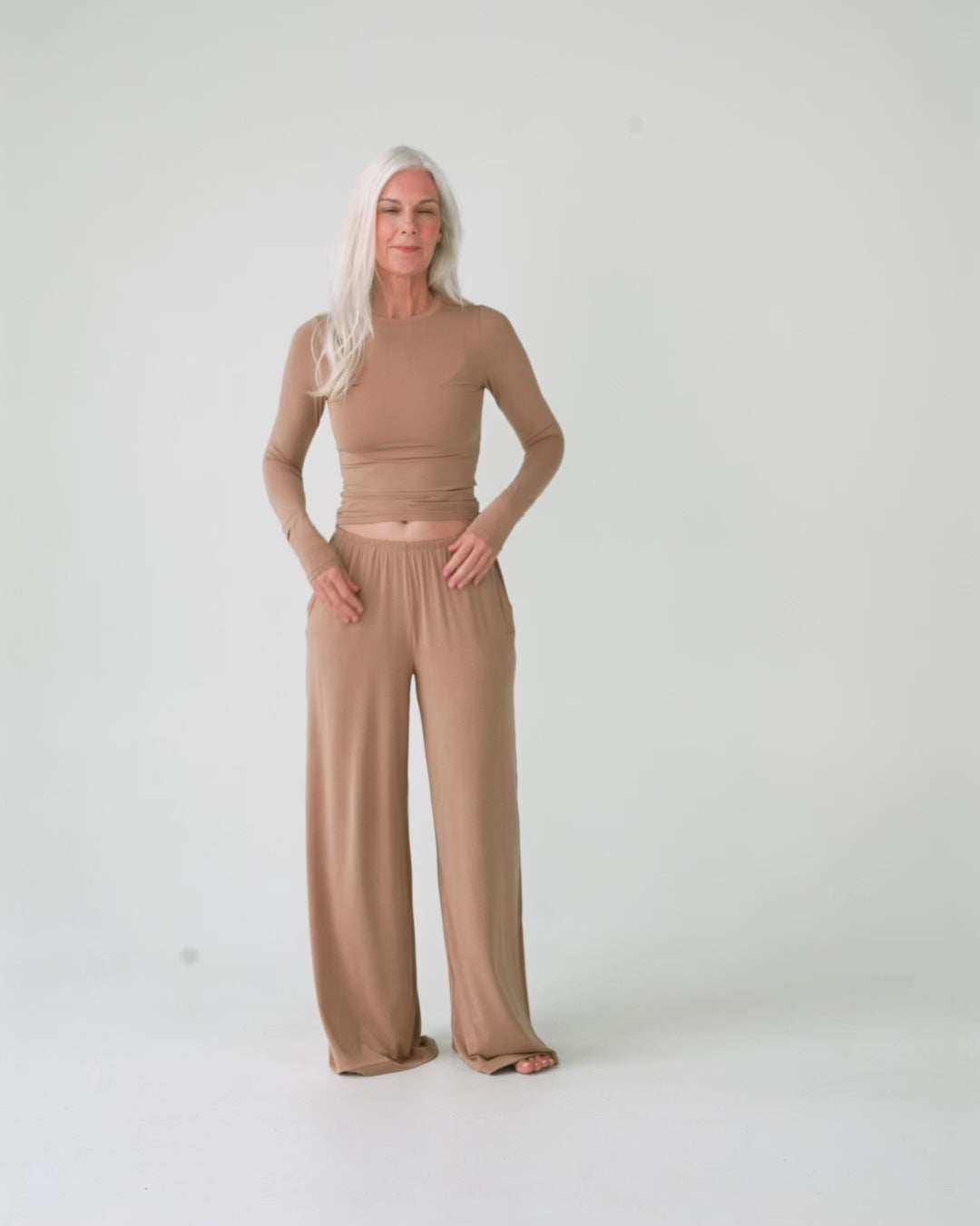 Tan | Model is XS and 5’8”