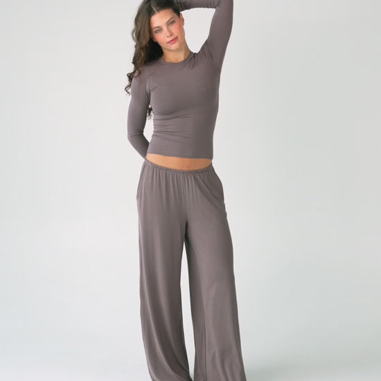 Model is S top, XS bottom and 5’9”