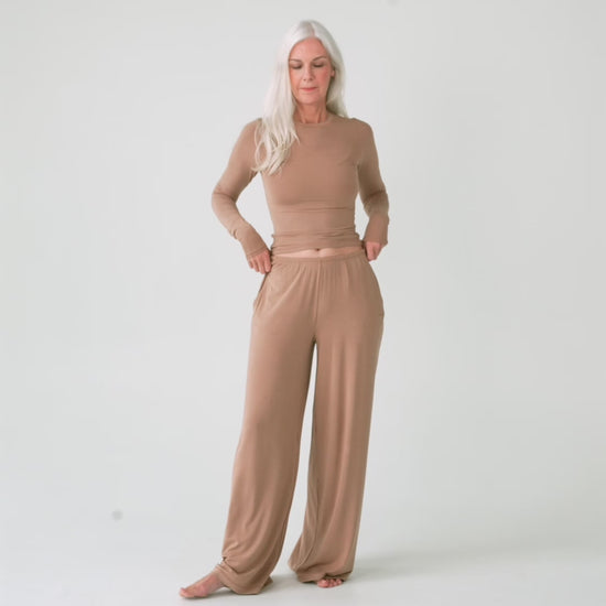 Tan | Model is XS and 5’8”