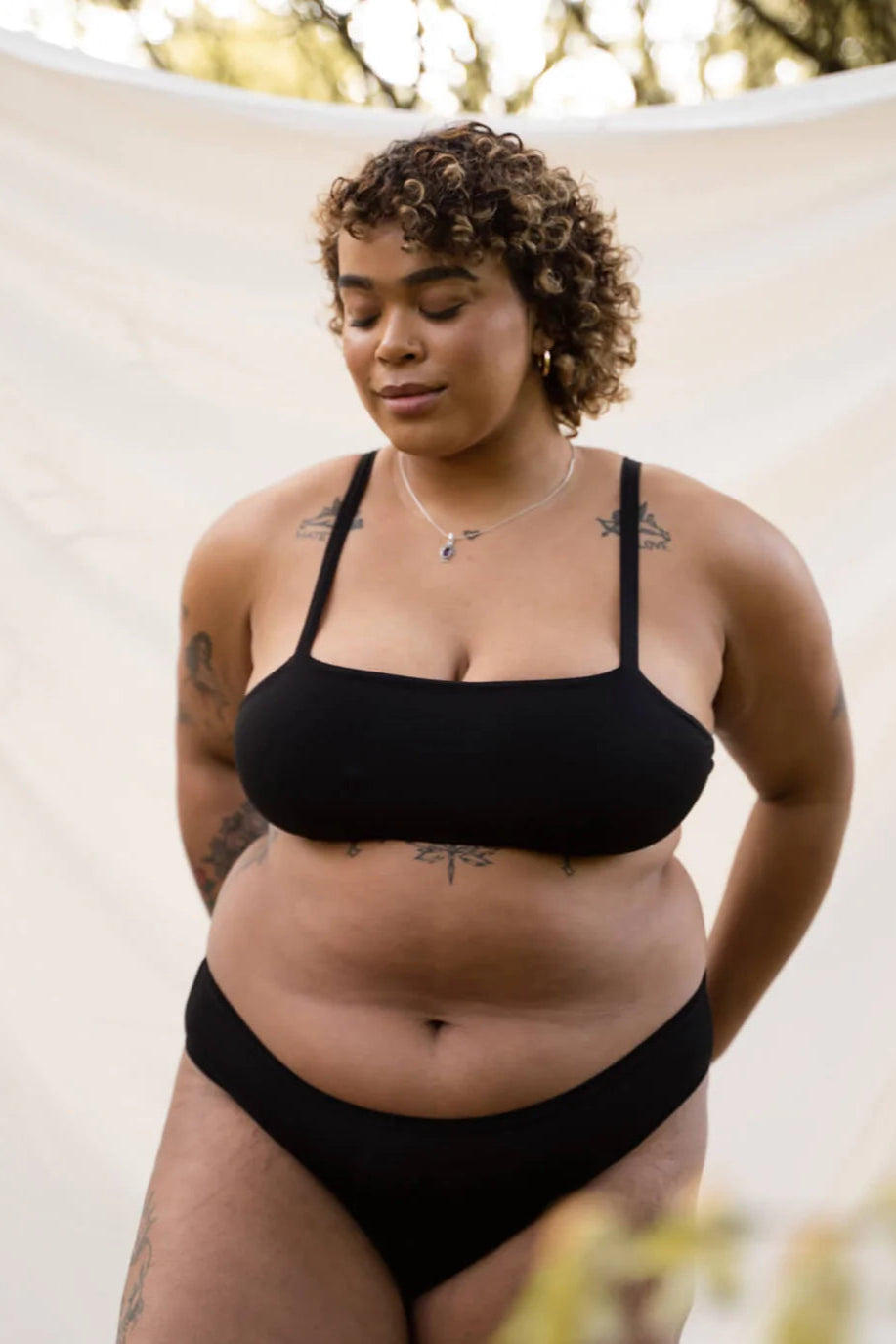 Black | Model is wearing size XL